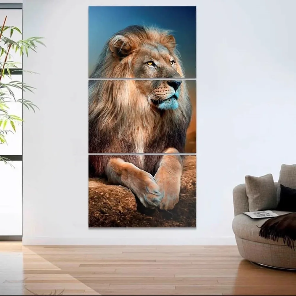 Quadro de leão em mosaico, montado na parede
